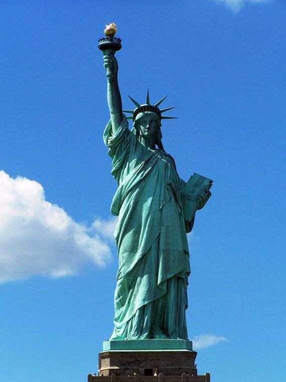 Описание статуи Свободы в Нью Йорке